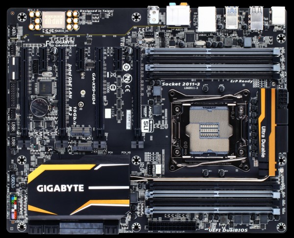 GIGABYTE X99-UD4