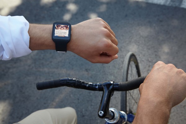 Sony SmartWatch 3 and SmartBand Talk