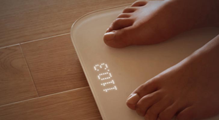 Xiaomi Mi Note(Pink Edition), Redmi 2A, Smart Scale, Power Strip Mi TV 2 announced