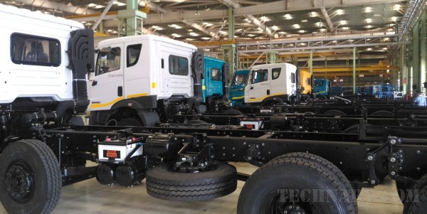 Mahindra Blazo Smart Truck Experience - A day at Chakan